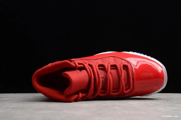 RetroGym Air Red 11 378037-623 Jordan 0719
